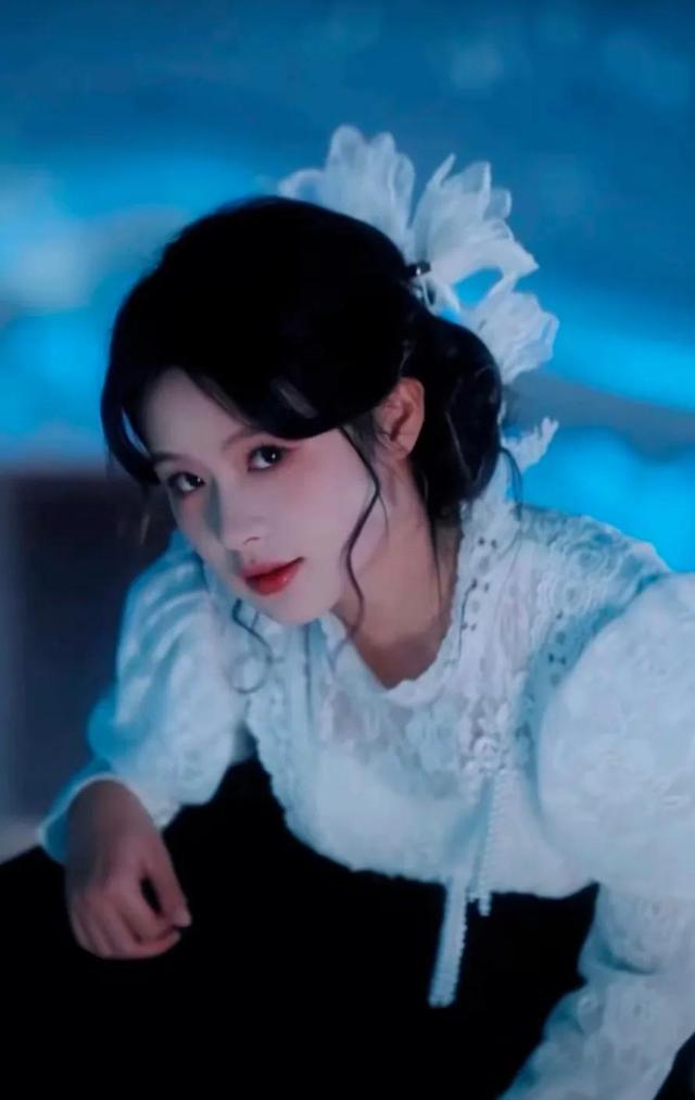 《好一个乖乖女》怎么不配呢?