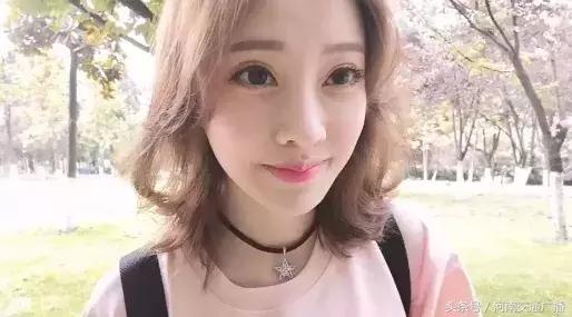 年收入2.7亿?斗鱼一姐冯提莫深陷“整容+离婚+会计门”