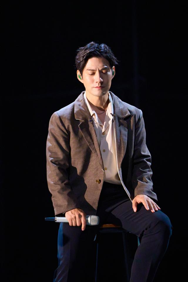 李佳琪披哥大方送，自称撒饭担当，梁龙吐槽李佳琪对朋友厚此薄彼