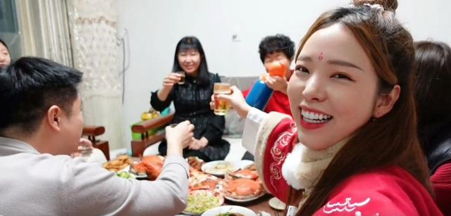 韩国美女嫁山东,娶一个月入400万的韩元美女,是一种什么体验?