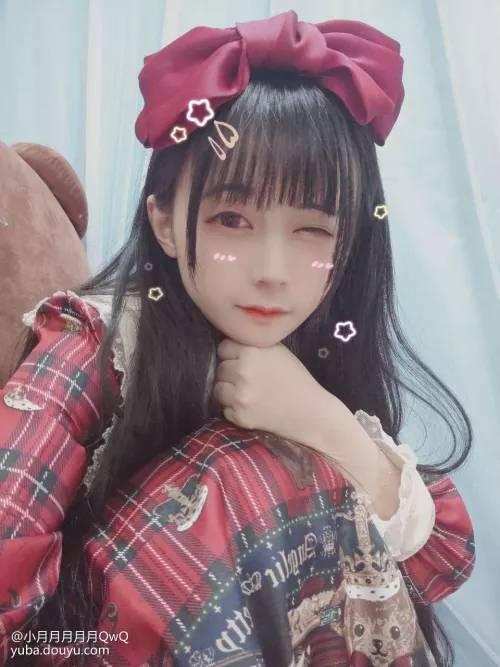 二次元女主播互撕？又一对表面姐妹因“陪土豪”彻底决裂