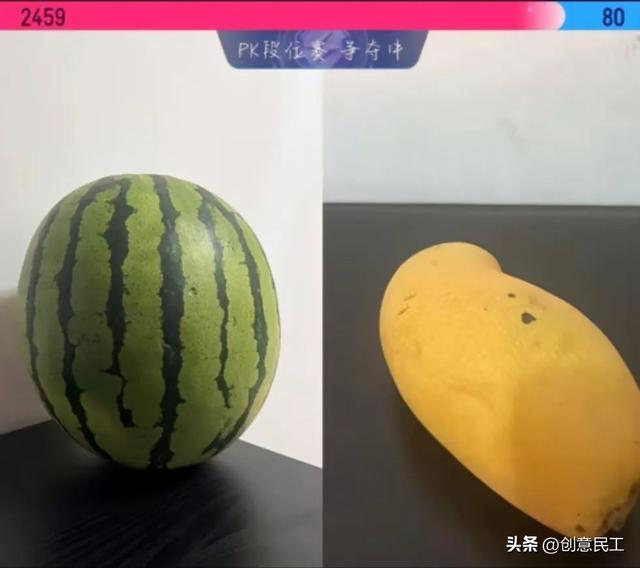 女主播被香蕉打败,给苹果刷跑车,这个世界简直癫的可怕!