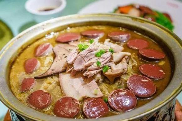 从北大荒到乌苏里斯克:一个东北女主播镜头里的中俄双城记