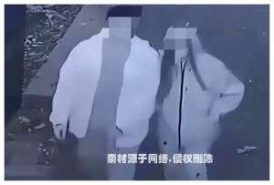 女主播野战事件 下载(情侣野外行为全程直播，场面露骨，翻录传播者遭到行政拘留)