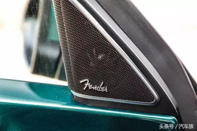 天生一对，看汽车圈模范情侣如何秀恩爱