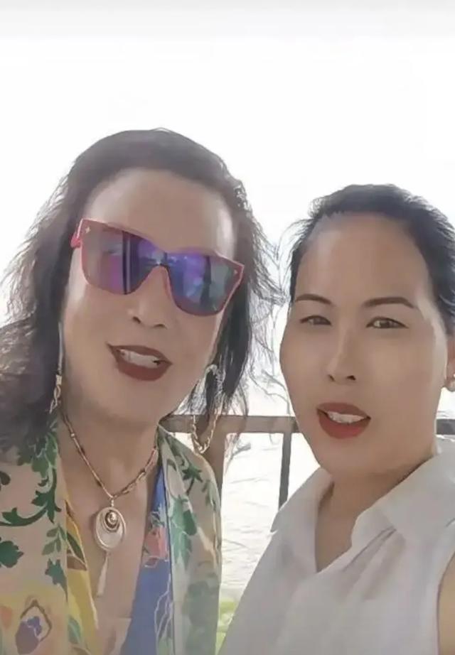 小杨阿姨工作转移北京，愤怒发声怼黑粉，具俊晔放弃遗产原因曝光