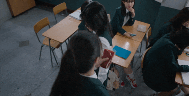 大家公认的“国民闺女”,怎么突然就下海了?