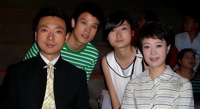 央视主持李文静,和丈夫坚持丁克,如今50岁无儿无女,她后悔了?