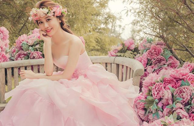 39岁女主播官宣怀双胞胎!结婚6年试管打百针,孕期大出血太痛苦