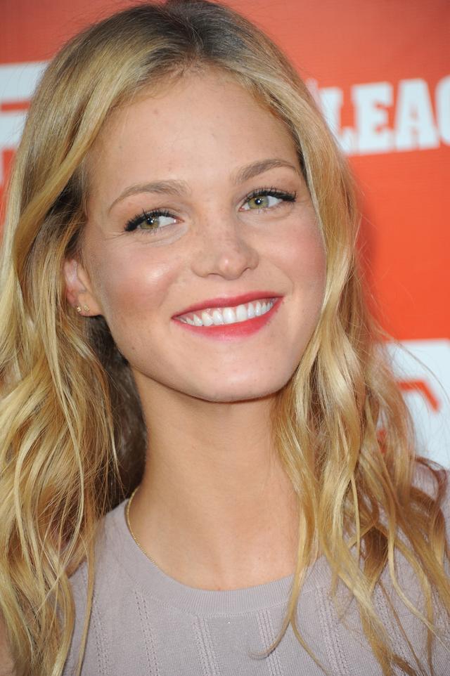 艾琳·希瑟顿(Erin Heatherton)