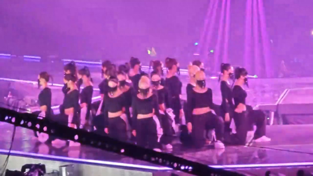 今晚的演唱会,你准备好了吗,韩国女团热舞性感舞蹈