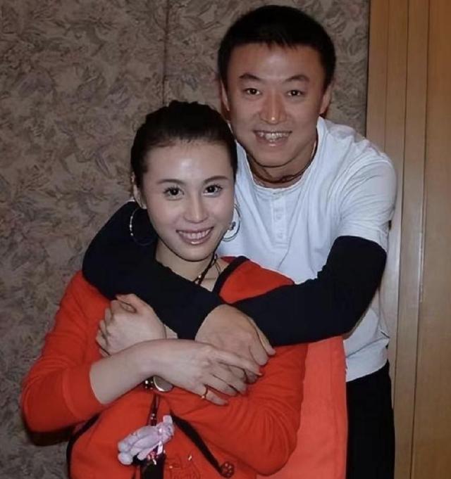 国乒女神白杨：与马琳谈恋爱被开除，38岁嫁富商，今成军部参谋