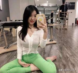 韩国瑜伽妹女主播(韩国瑜伽美妹seulmin)