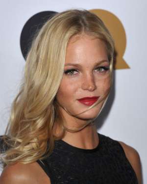 韩国美女主播艾琳诱惑(艾琳·希瑟顿（Erin Heatherton))