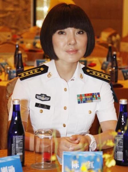 2013年，陈红老公出轨沈星，被抓后喊冤：她花了我一千万