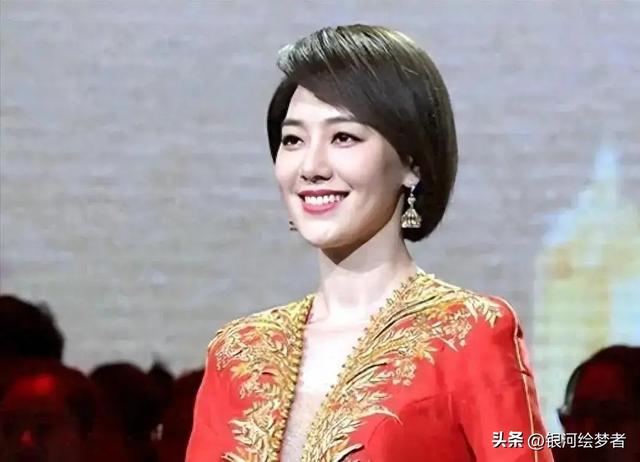 遭央视“开除”?被传和小尼结婚?央视女主持私生活谣言有多离谱