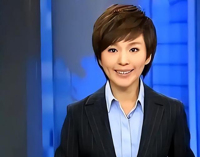 欧阳夏丹:没了央视光环变普通人,46岁仍单身,在新圈子红到发紫