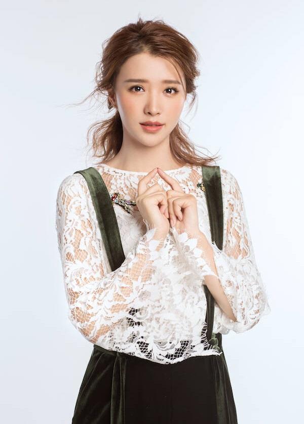 安徽卫视王牌节目美女主持人风采一览,美与知性并存