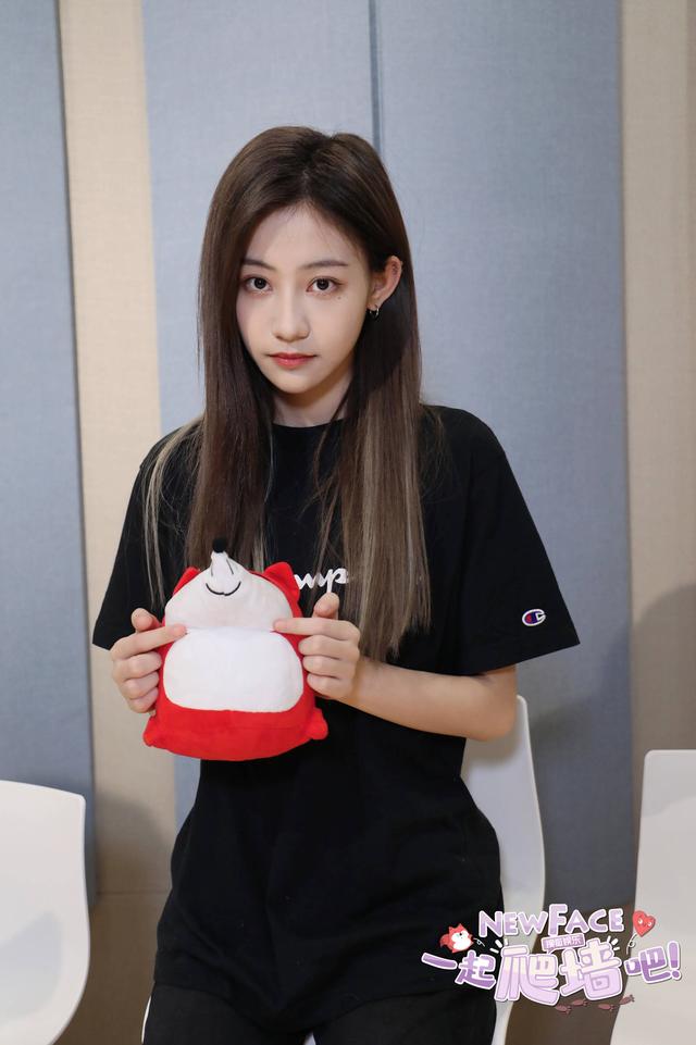 孙芮袁一琦沈梦瑶：用拼劲消解压力，固粉秘诀是努力互动