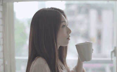 3秒喝750毫升水!这名韩国偶像上了热搜,真的好吗?