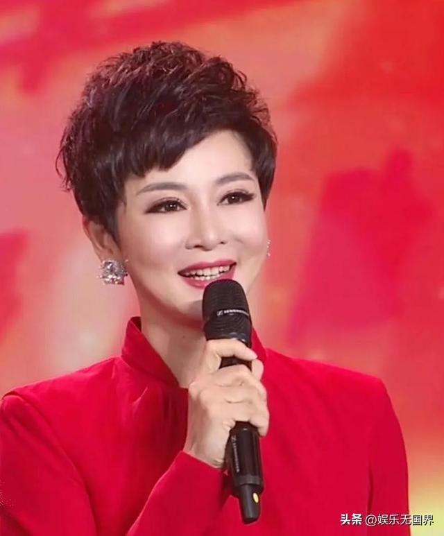 云南电视台12位美女主持人,崔爽是最美新闻女主播