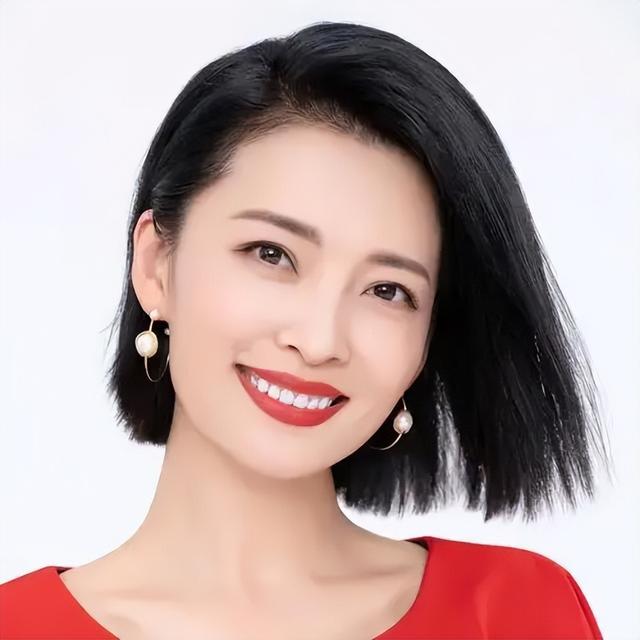 安徽卫视王牌节目美女主持人风采一览,美与知性并存