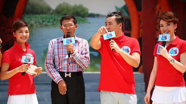 安徽卫视王牌节目美女主持人风采一览,美与知性并存