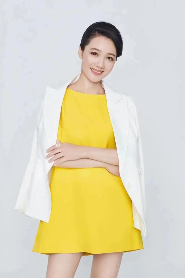 安徽卫视王牌节目美女主持人风采一览,美与知性并存