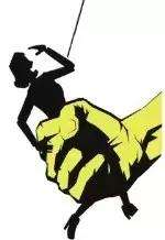 美女主播解胸衣(网络女主播脱衣“黄播”，还在QQ群里“发福利”，上千人围观打赏)