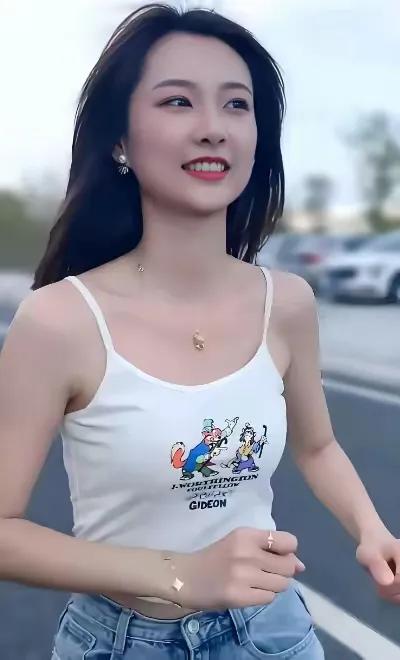 《揭秘!全网七大最美少妇,你Pick谁?》