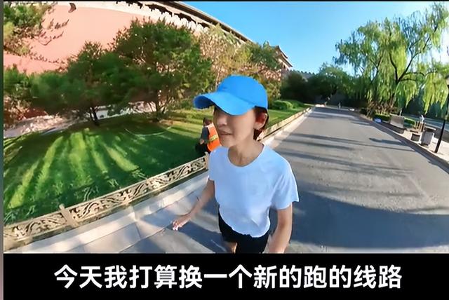 欧阳夏丹:没了央视光环变普通人,46岁仍单身,在新圈子红到发紫