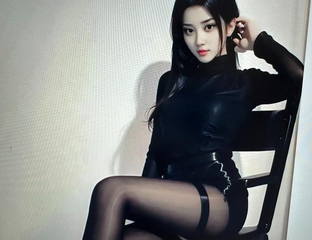 韩国顶级网红！黑丝长腿女神，谁能不迷糊啊？