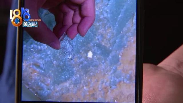 小张被浴室玻璃门割伤手，热搜第一！小伙误打误撞成了网红，刚刚记者又联系了小张