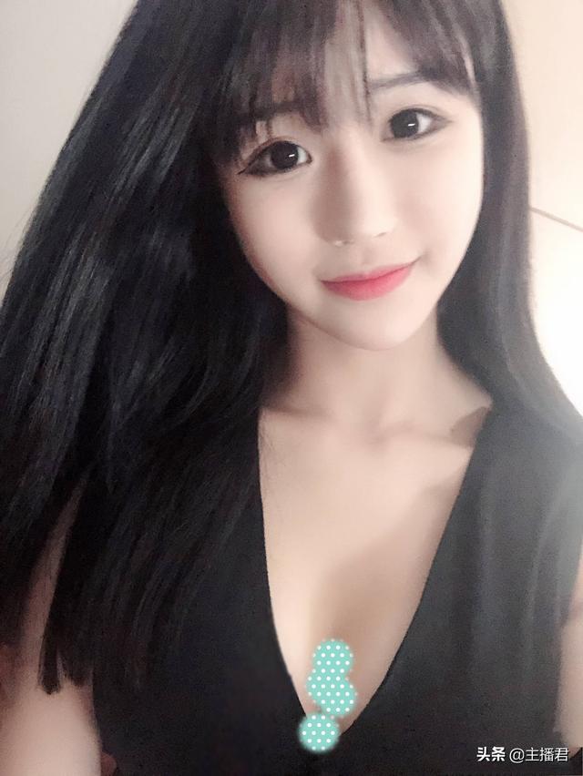 斗鱼三大网红美女舞蹈主播,她们的眼神风情万种,舞蹈妖娆多姿