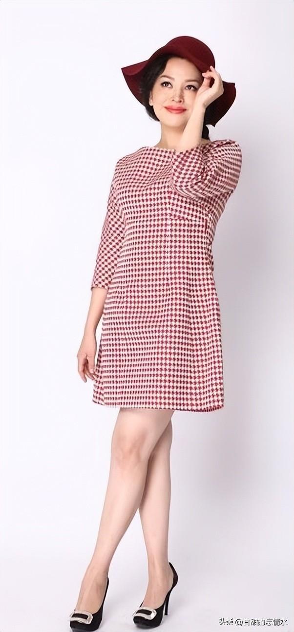 央视中文国际频道十大新闻美女主播,谁实力最强?