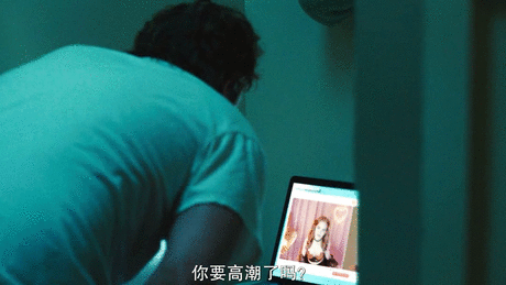 女主播的日常,被这部小电影扒光了