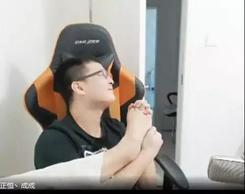 两位主播solo惩罚突破天际,公然炫富赶超马云