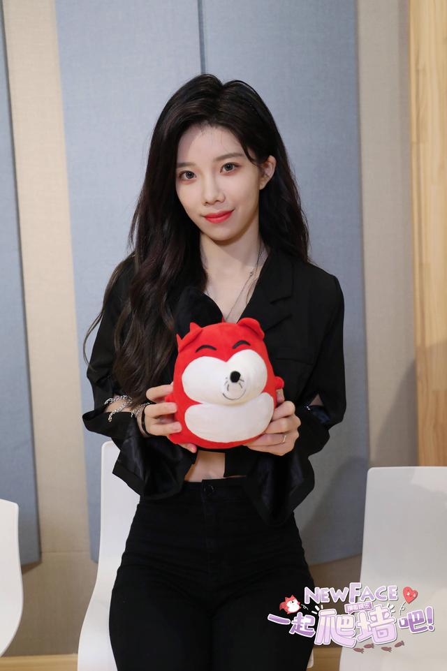 孙芮袁一琦沈梦瑶：用拼劲消解压力，固粉秘诀是努力互动