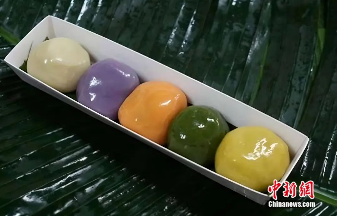 春天打翻调色盘,竟被壮乡人蒸成了饭!