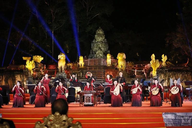 时政微观察丨亲望亲好，邻望邻好