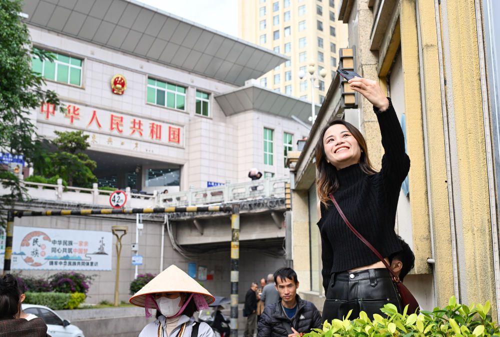 镜观·回响丨影像见证75载中越人文交流