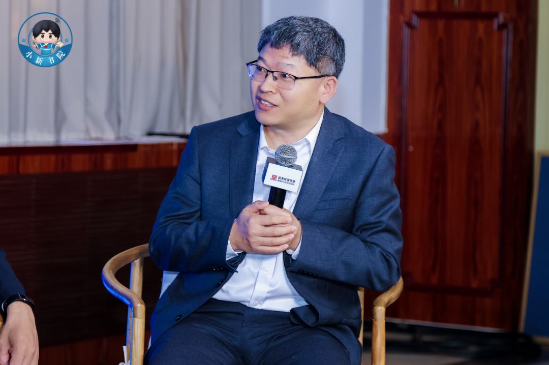 世界读书日，看AI如何塑造工业未来→