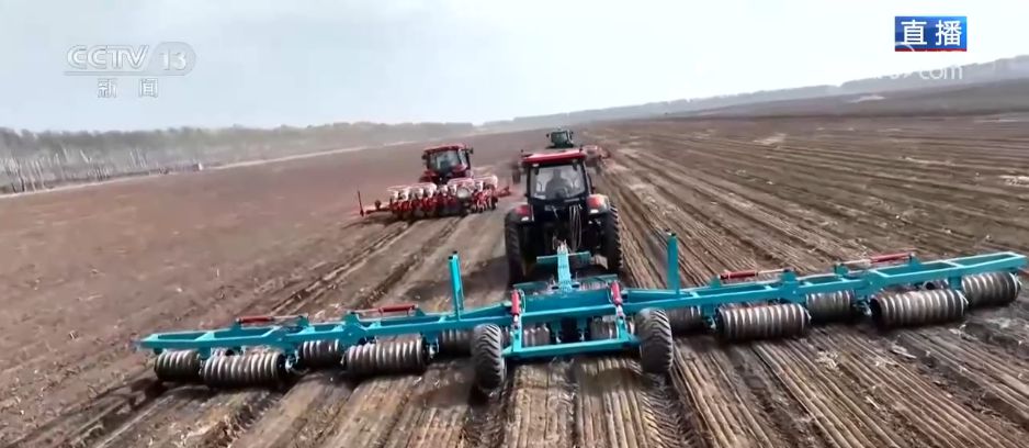 AI模型、“北斗”、物联网……智慧农业成为田间地头新常态