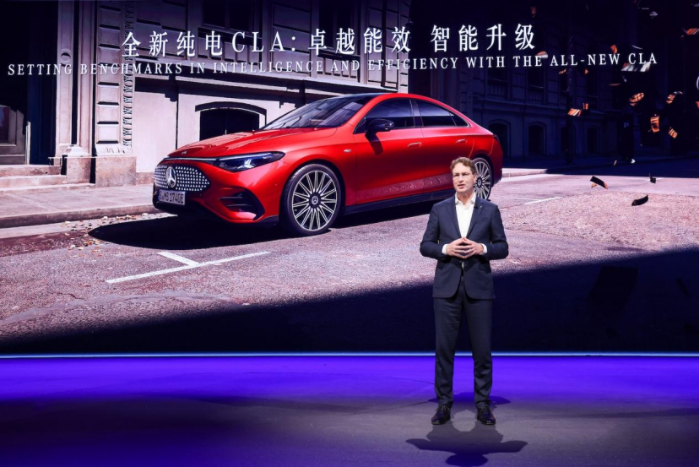 2025梅赛德斯-奔驰品牌科技日：开启智能豪华电动新篇与未来出行蓝图