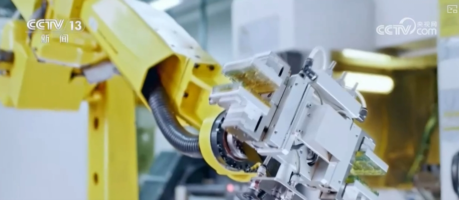 “平等”二字重千钧！民企有痛点 法律有回应 民营企业“放心干、大胆闯”