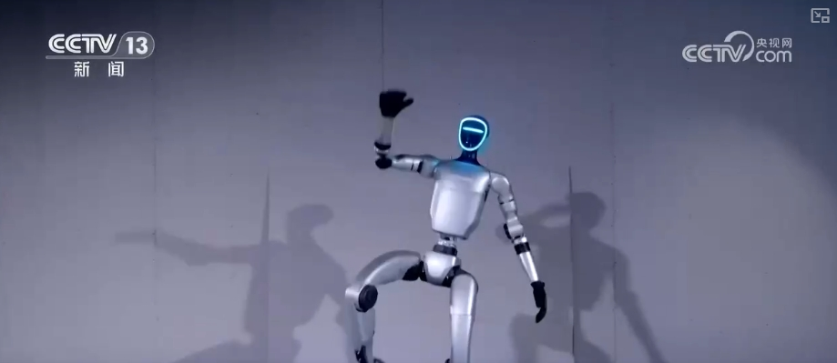 “平等”二字重千钧！民企有痛点 法律有回应 民营企业“放心干、大胆闯”