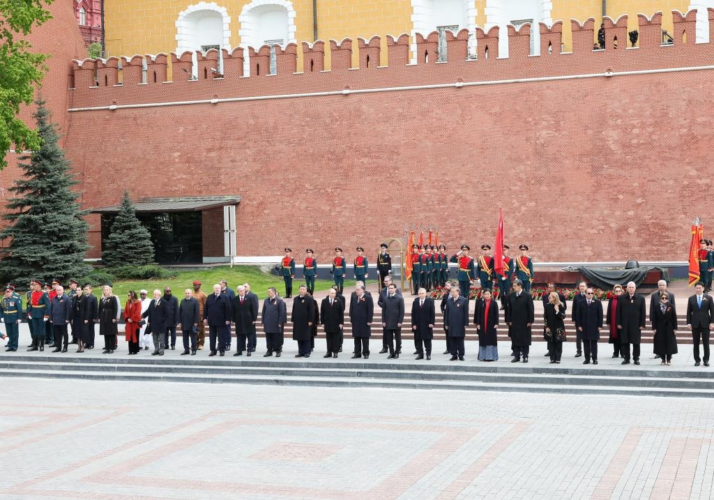 高清大图｜习主席在莫斯科日程满满的一天