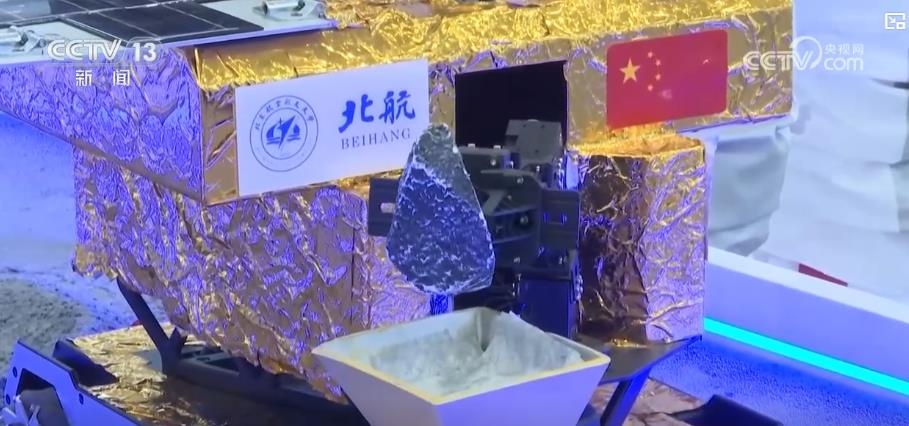 数字赋能重塑未来教学课堂:AI大模型让爱因斯坦“走进”中小学