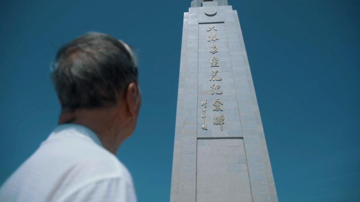 努力成长为有知识、有品德、有作为的新一代建设者