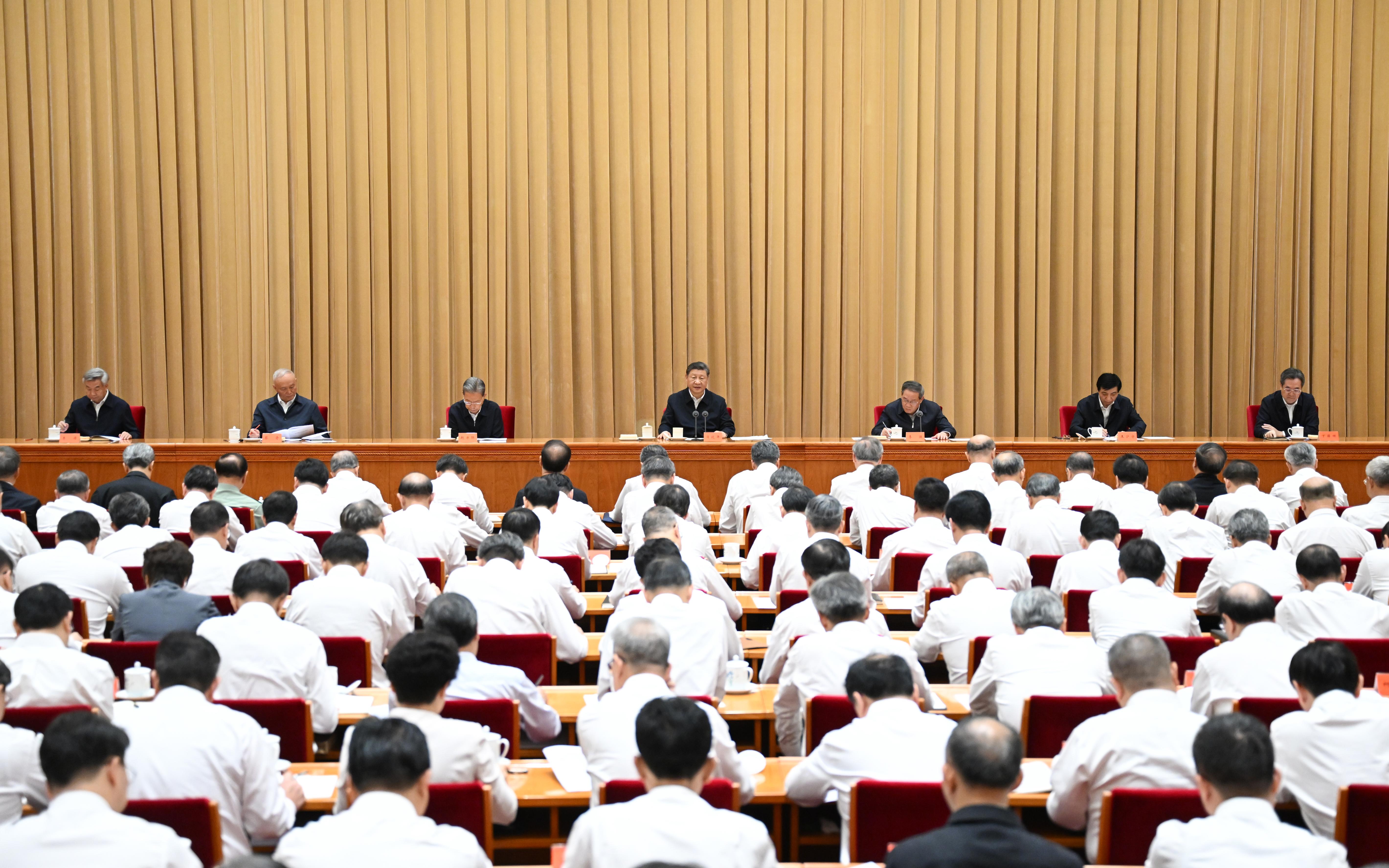 微观察|“有些事要打攻坚战,有些事要久久为功”